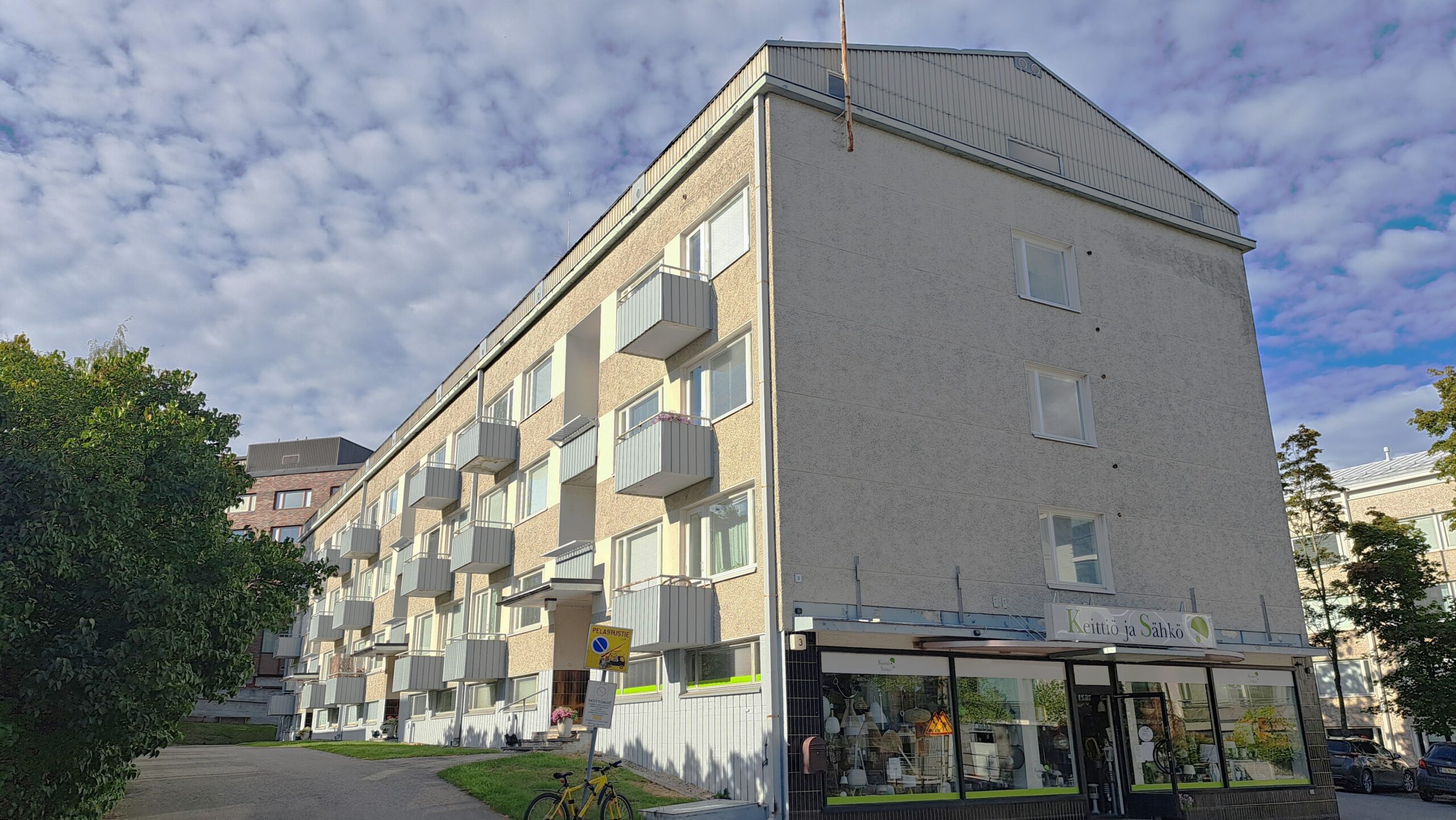 Kerrostalo Jyväskylän Sammonkatu 3:ssa